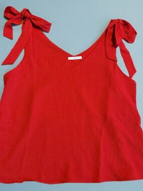 Women’s Red Tie-Shoulder Sleeveless Top